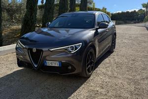 Alfa Romeo Stelvio Restynling - 190 CV AT8 Q4