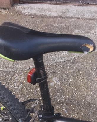 bici bambino fino a 12/ 13 anni 
