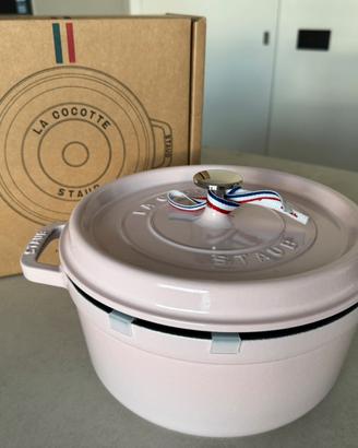 Cocotte Staub 24 cm – Sorbet Rose – NUOVA