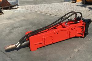 MARTELLO DEMOLITORE NPK GH-10 PER ESCAVATORE