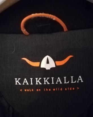 Parka KAIKKIALLA.