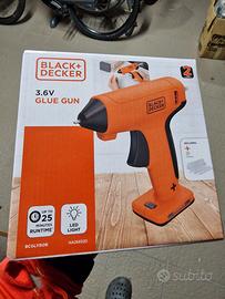 Pistola per colla a caldo a batteria Black+decker