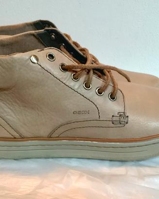 Geox uomo n.46 in pelle beige | Pari al nuovo