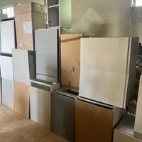 Cucina  mobili con Ante nuovi 10 metri ,lavello