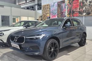 VOLVO XC60 B4 (d) AWD Geartronic Business Plus