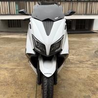Yamaha T Max 530 - 2015