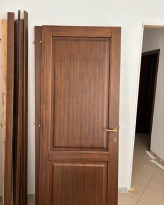Porte in legno massello