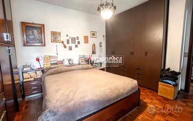 A1594 Porzione di casa in bifamiliare