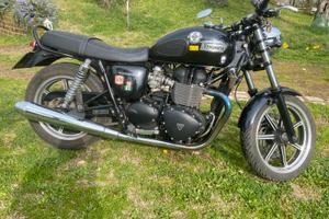 Triumph Bonneville T100