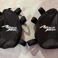 Borse laterali portaoggetti per Honda Africa Twin.