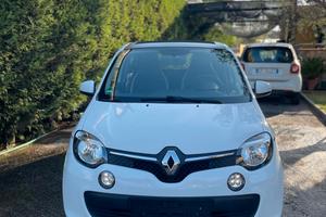 Ypsilon modello elefantino auto semi nuovo 