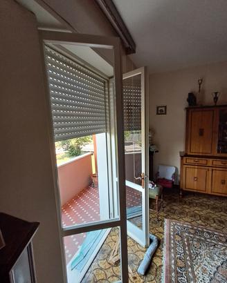 6 Infissi in legno