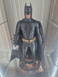 Hot toys batman Begins Scala1/4