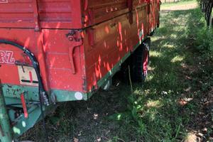 Rimorchio agricolo Schwarz