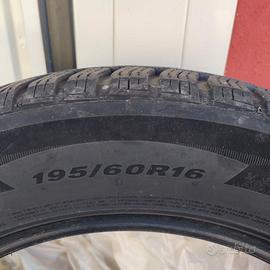 N° 4 pneumatici invernali 195/60 R16 NEXEN usati