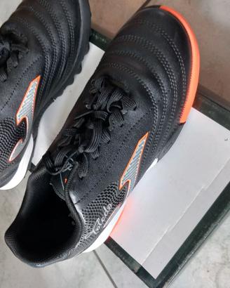 Scarpe da calcetto in pelle