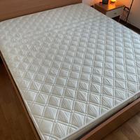 Materasso + cuscini nuovi