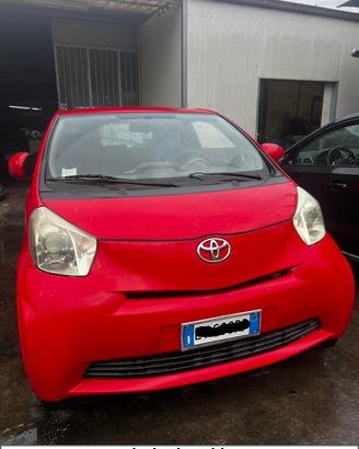 Ricambi toyota iq