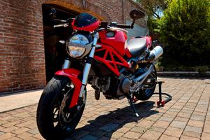 Ducati Monster 686 +