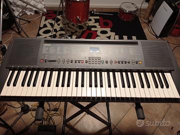 tastiera Yamaha psr300