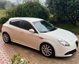 Giulietta jtdm 2012 2.0 140cv progression