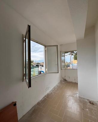 E/1349 Appartamento con spazio esterno