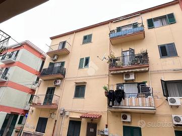 3 LOCALI A PALERMO