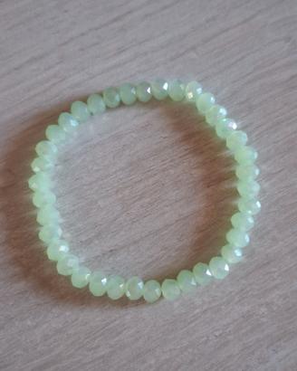 Bracciale elastico con perline sfaccettate