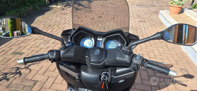 Scooter Yamaha XMAX 250