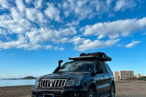 Toyota Land Cruiser KDJ 120 (SOLO AUTO)