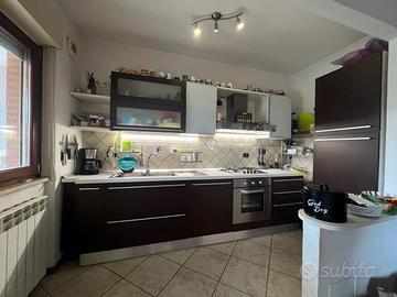 Cucina ARAN completa di elettrodomestici