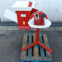 Mulino elettrico con spannocchiatrice
