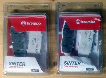 Set 4 pastiglie anteriori sinterizzate Brembo