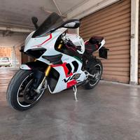 Ducati Panigale V4 S