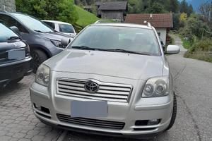 Toyota Avensis D-4D