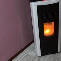 Stufa a pellet Giusy evo