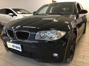Bmw 116i cat 5 porte Shadow Line