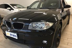 Bmw 116i cat 5 porte Shadow Line