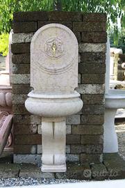 fontana a parete in marmo