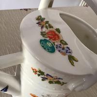 Innagfiatoio in porcellana inglese Aynsley