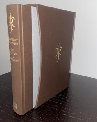 LIBRO J.R.R. Tolkien