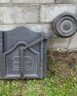 Porta forno in ghisa