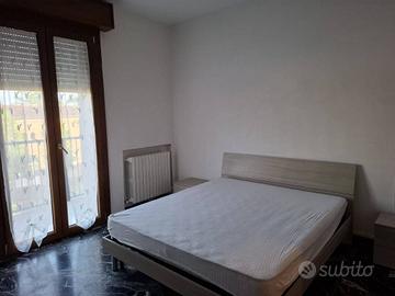 Stanza in appartamento di 20 m² a Sala Bolognese