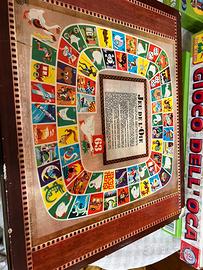 Vecchio gioco dell'oca con scacchiera