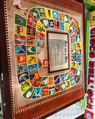Vecchio gioco dell'oca con scacchiera