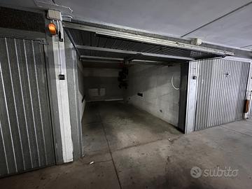 Garage in centro