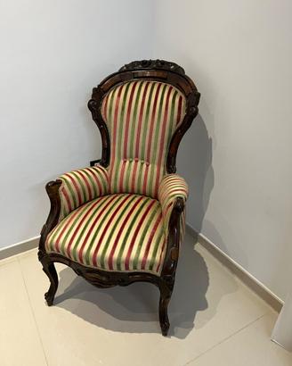 Poltrona antica in stile barocco