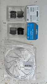 Pastiglie Shimano e disco SRAM da 180 6 fori