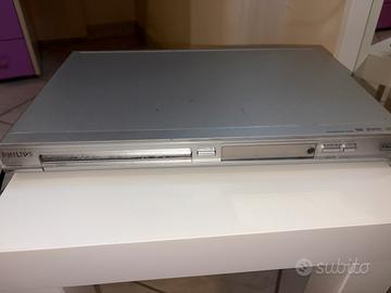 Lotto Lettore DVD Philips + 28 Film in DVD