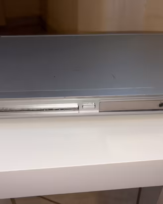 Lotto Lettore DVD Philips + 28 Film in DVD